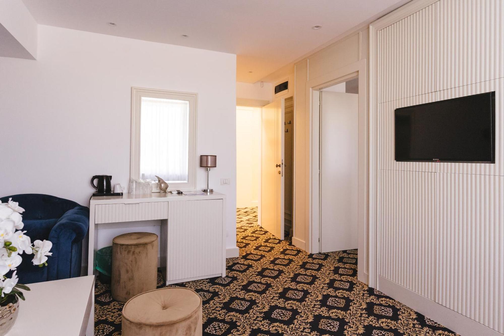 Hotel Belvedere Западен Ефорие Екстериор снимка